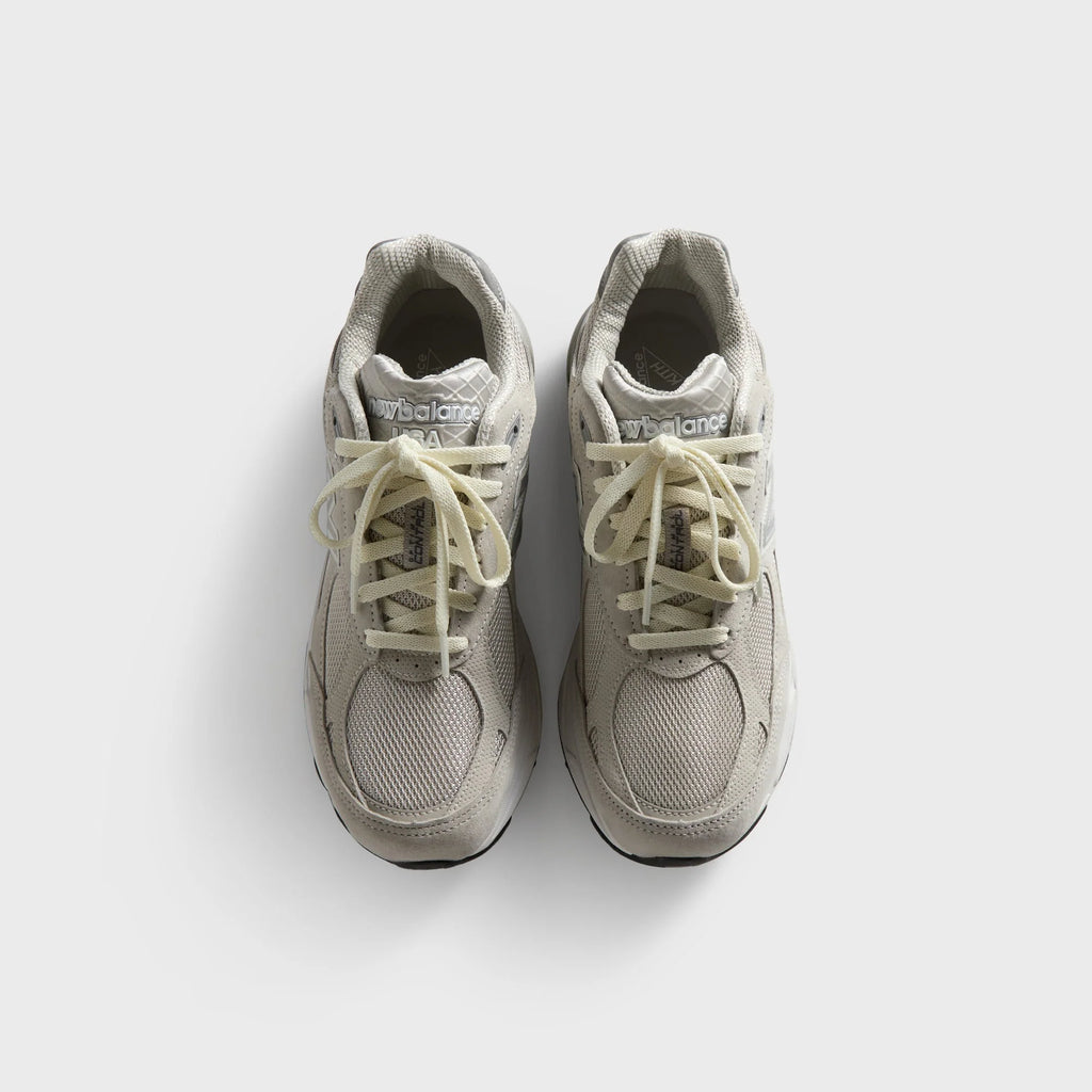 Kith & New Balance Made in USA 990v3 - Hallow