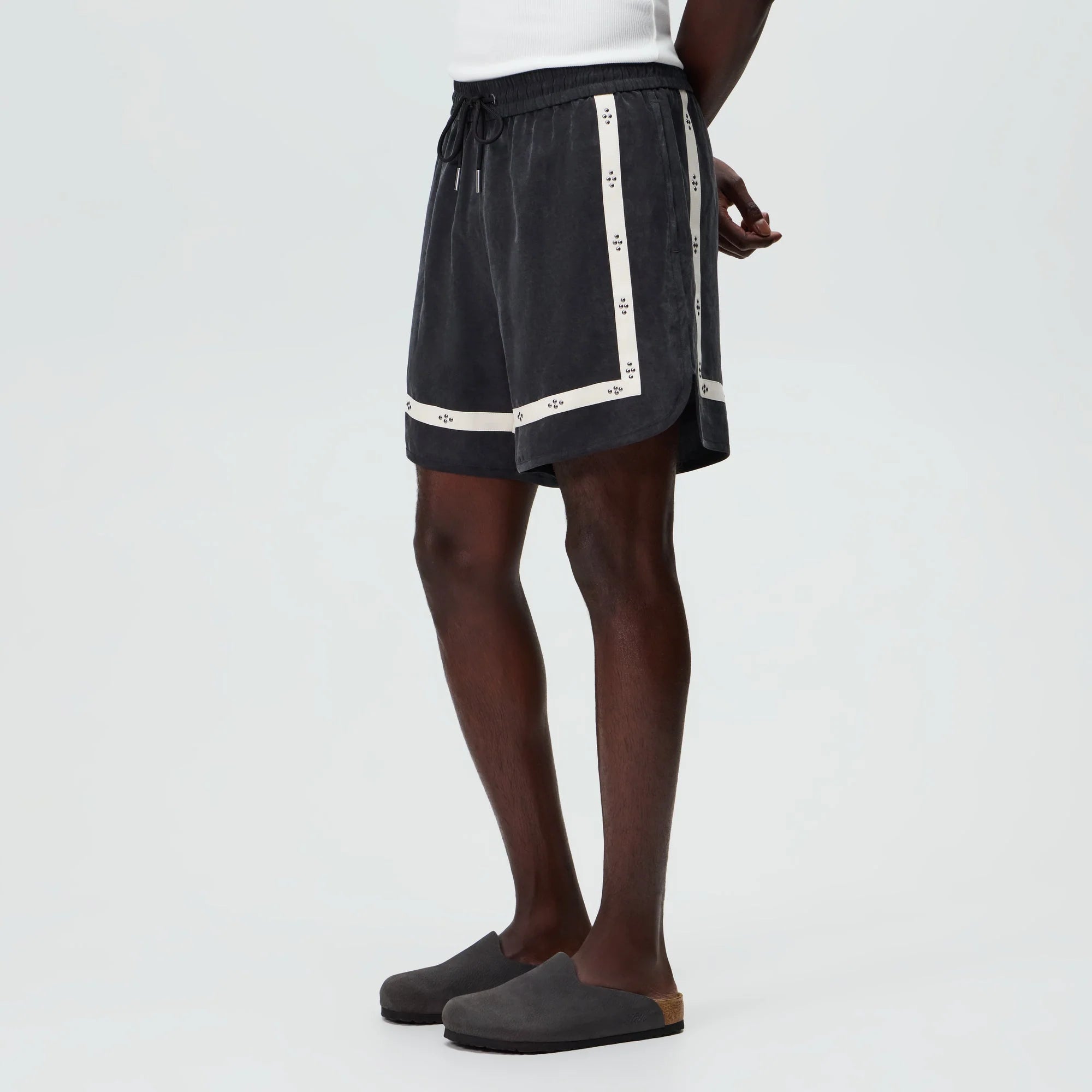 &Kin Cupro Linen Dylan Short - Black