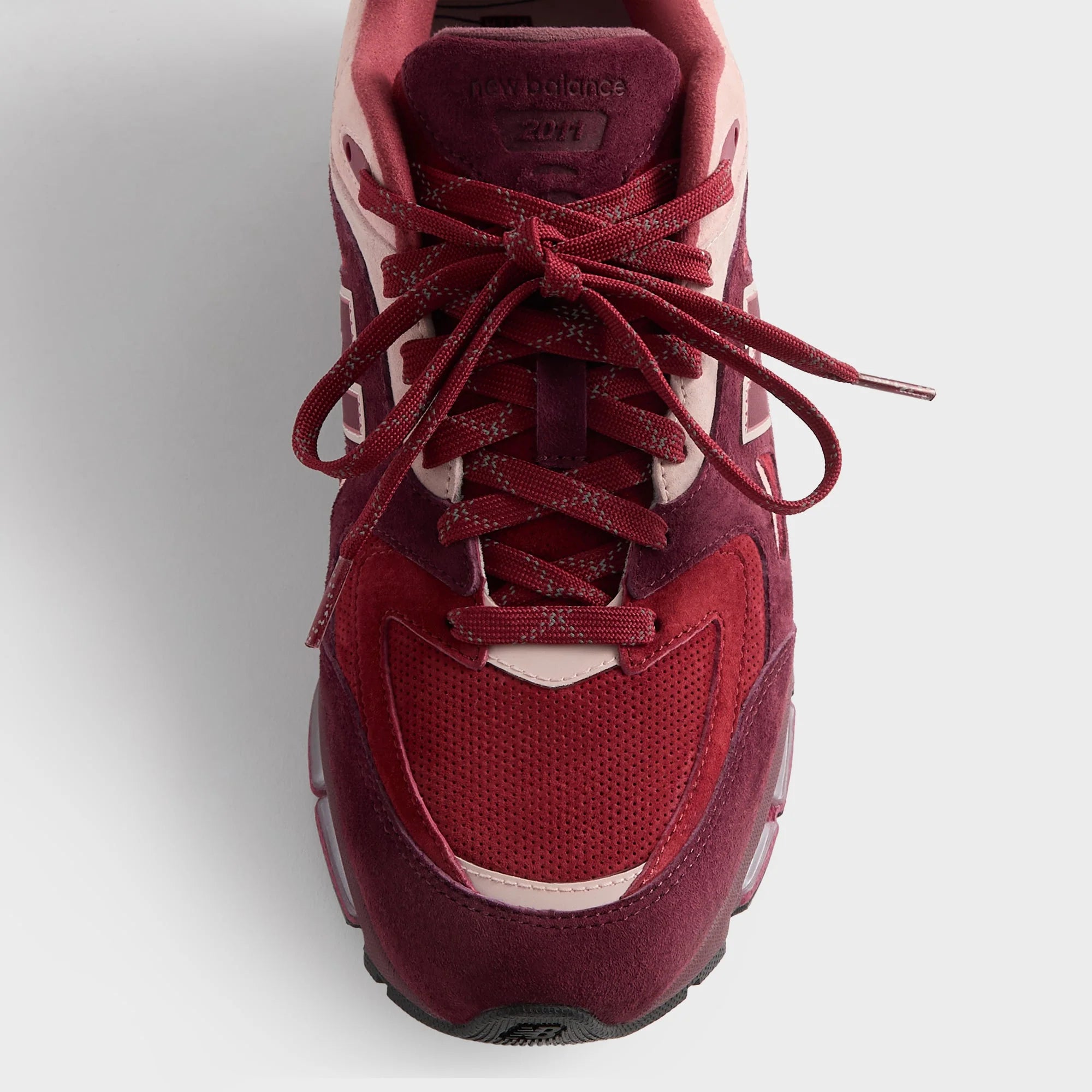 Ronnie Fieg & New Balance 2011 - Chocolate Truffle / Sepia Rose