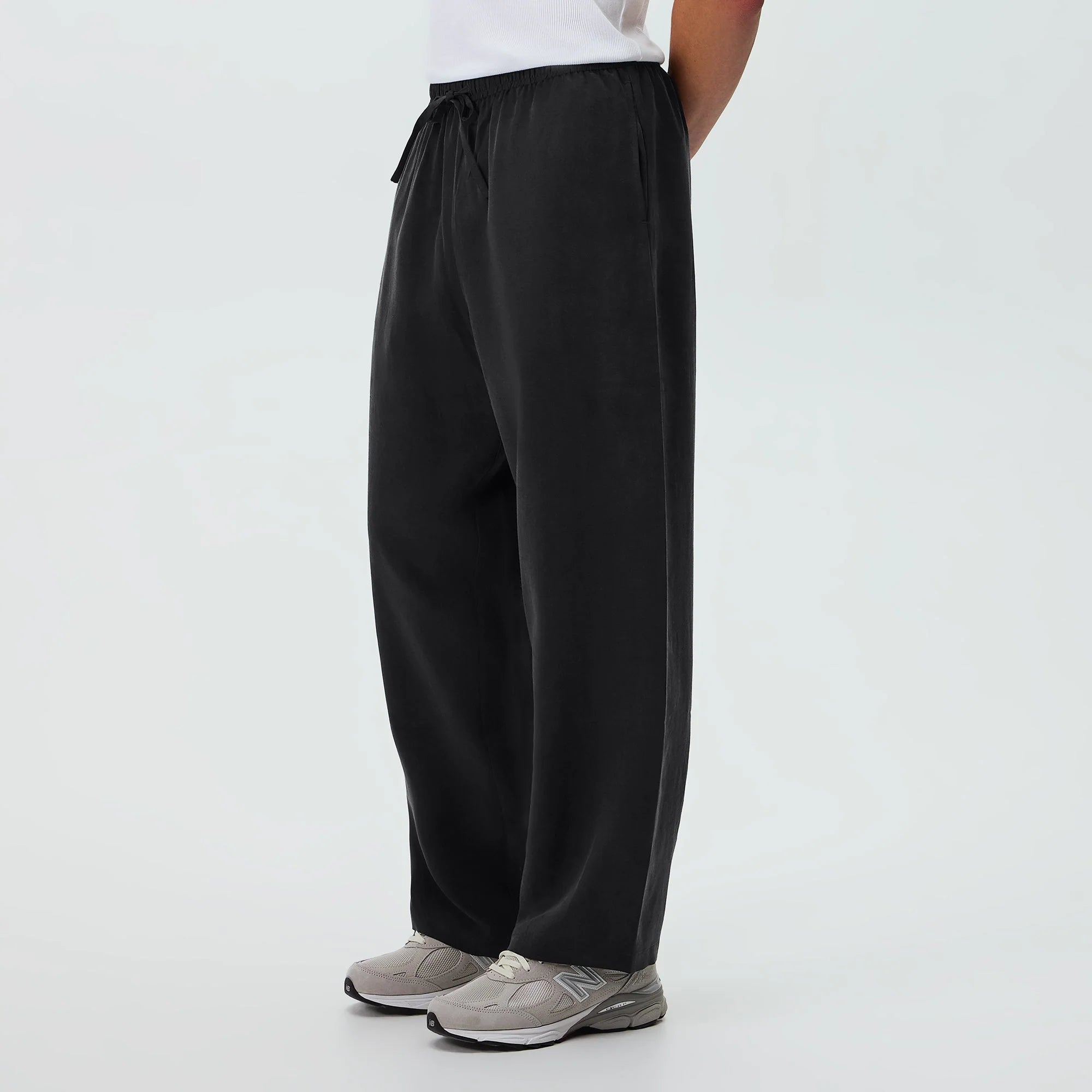 Kith Cupro Linen Parker Pant - Black