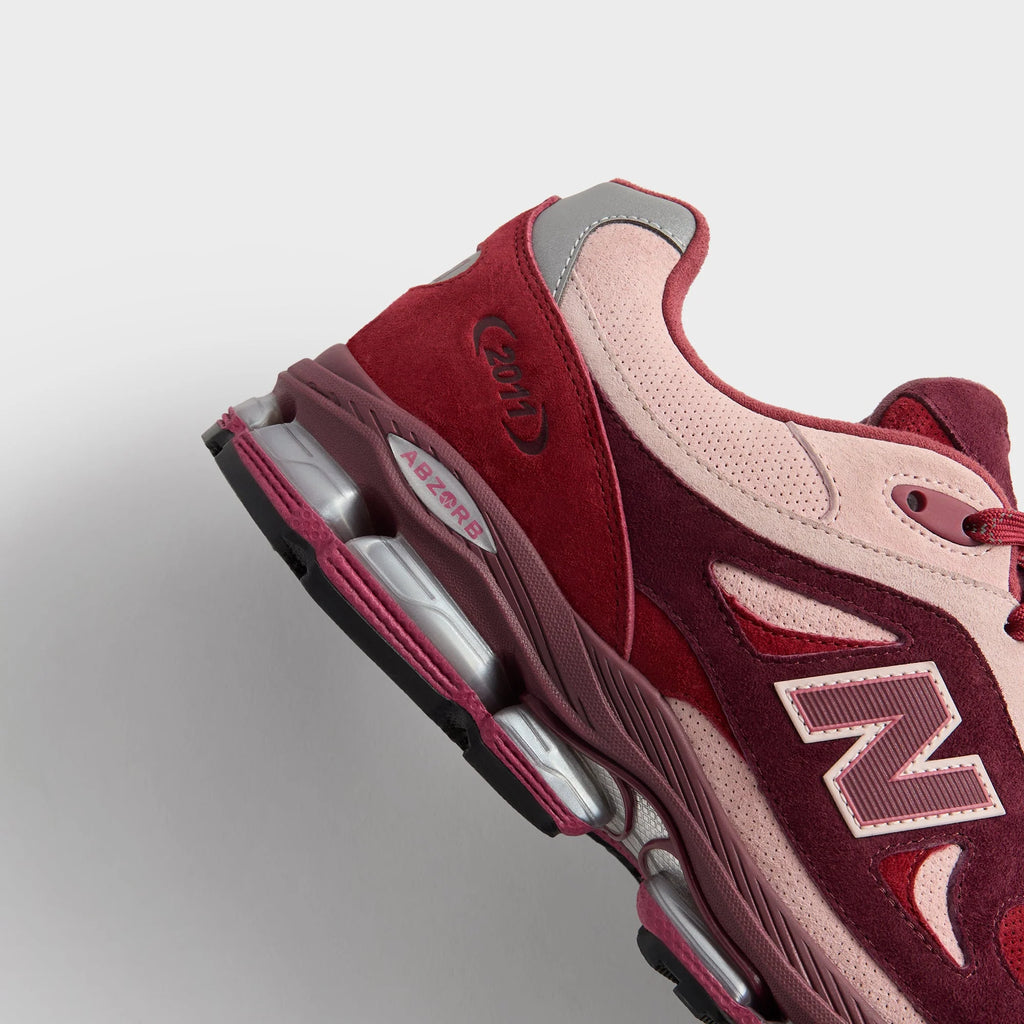 Ronnie Fieg & New Balance 2011 - Chocolate Truffle / Sepia Rose