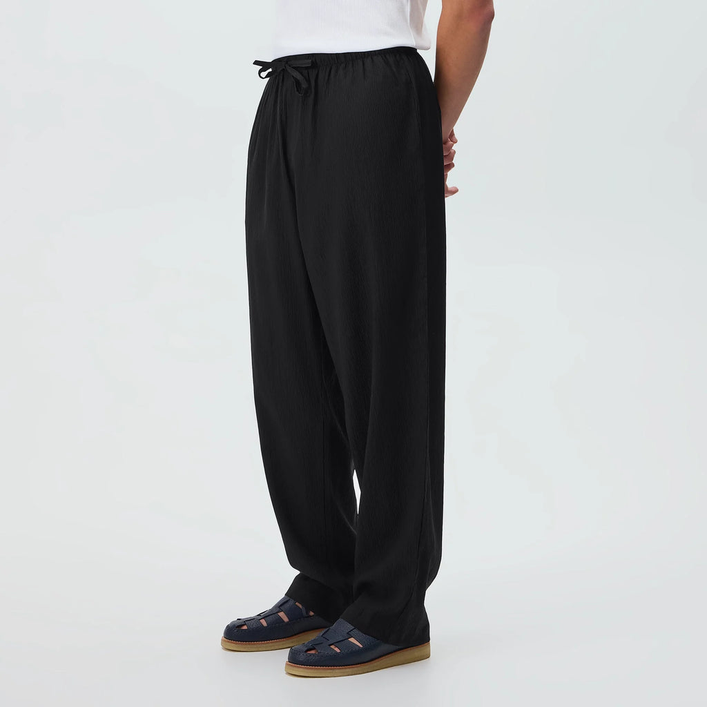 Kith Crinkled Nylon Maverick Pant - Black