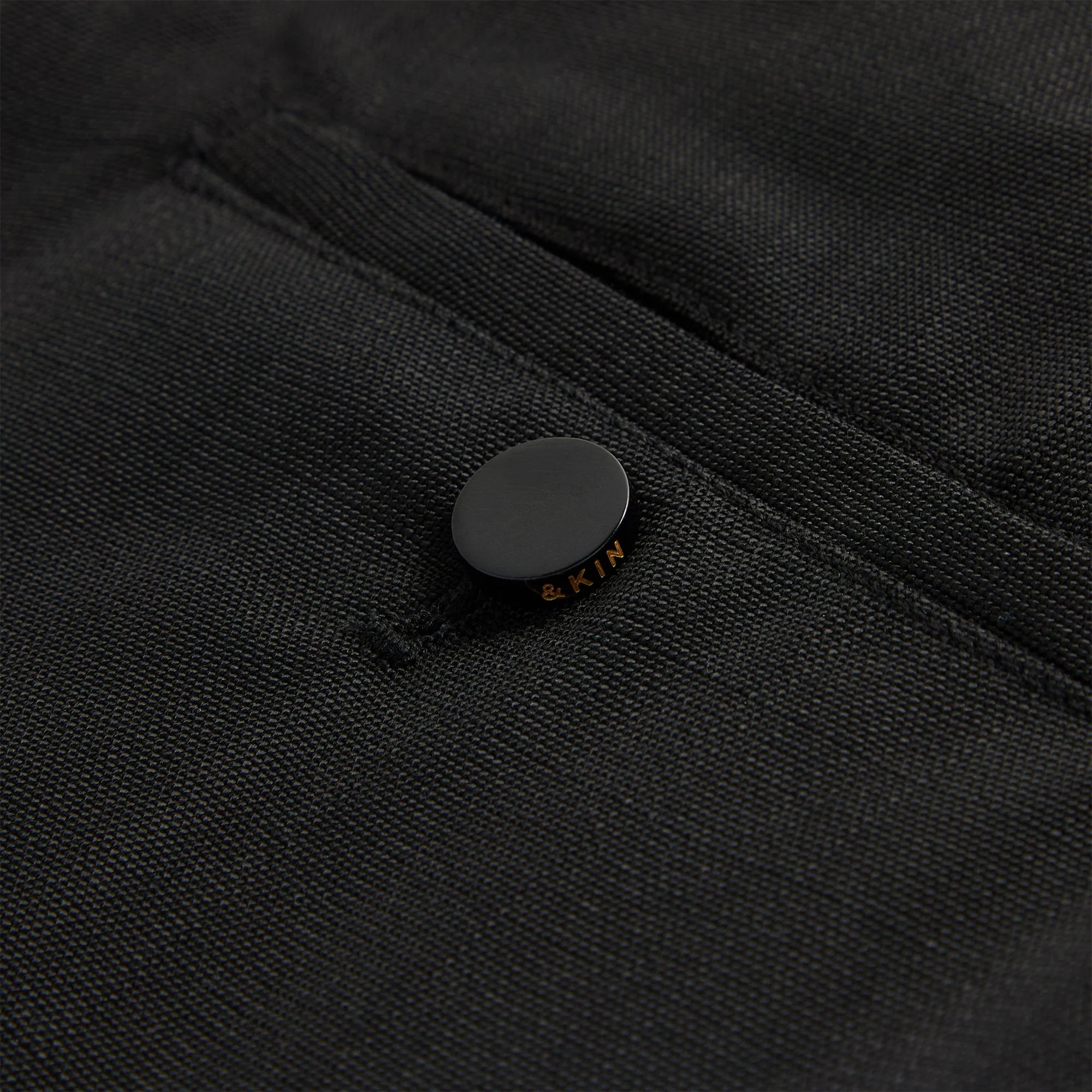 &Kin Textured Viscose Conley Cargo Short - Black
