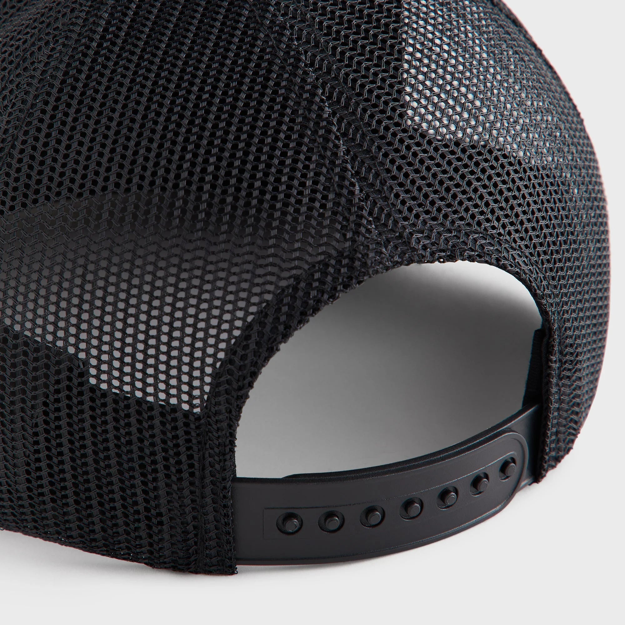 Kith Laurel Pegasus Nolan Trucker Hat - Black