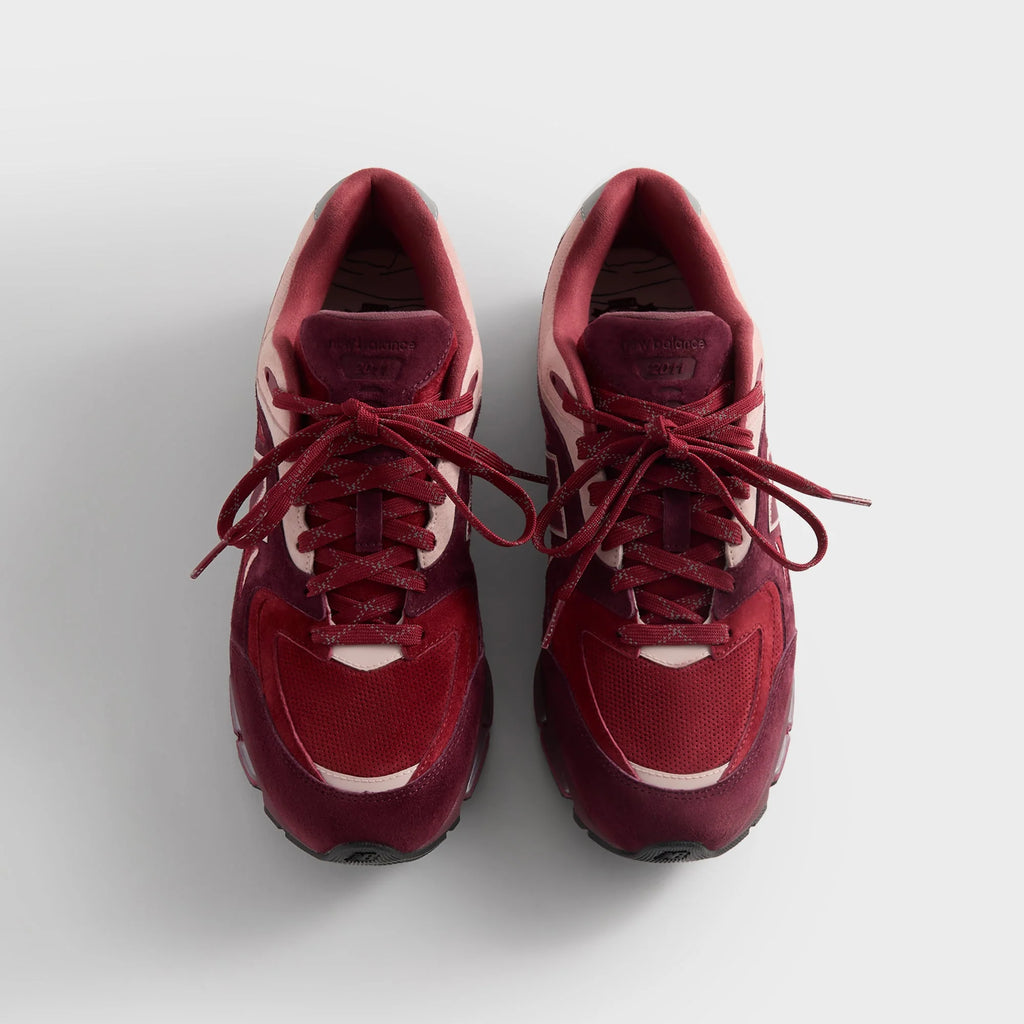 Ronnie Fieg & New Balance 2011 - Chocolate Truffle / Sepia Rose