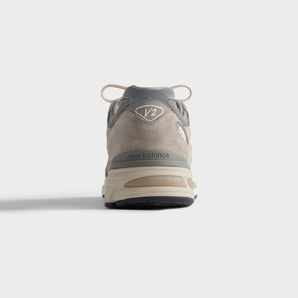 Kith 101 & New Balance Made in UK 991v2 - Moonrock