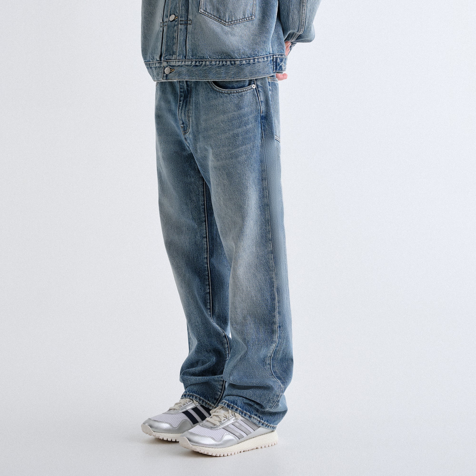 Kith Webster Chill - Mid Indigo