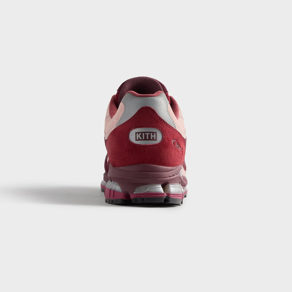 Ronnie Fieg & New Balance 2011 - Chocolate Truffle / Sepia Rose