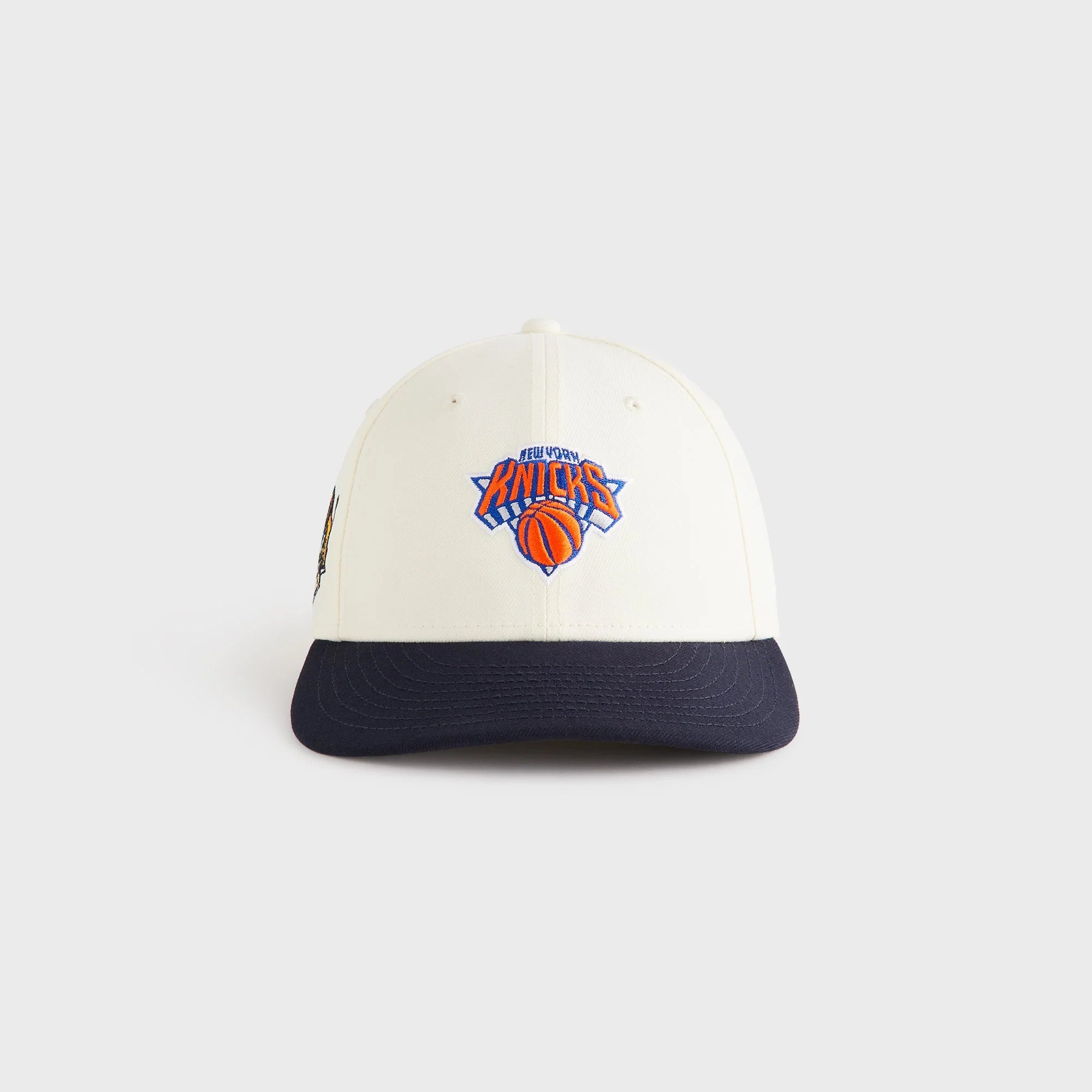 Kith & New Era for the New York Knicks Two Tone 59FIFTY Low Profile Fitted Cap - Sandrift